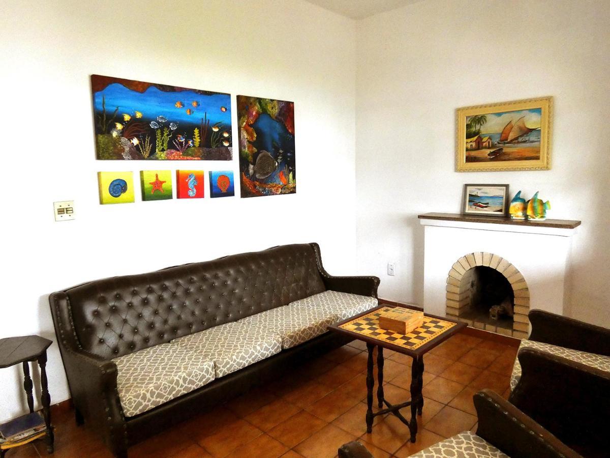 Casa C Churrasq E Wifi, Frente Ao Mar ベルチオガ エクステリア 写真